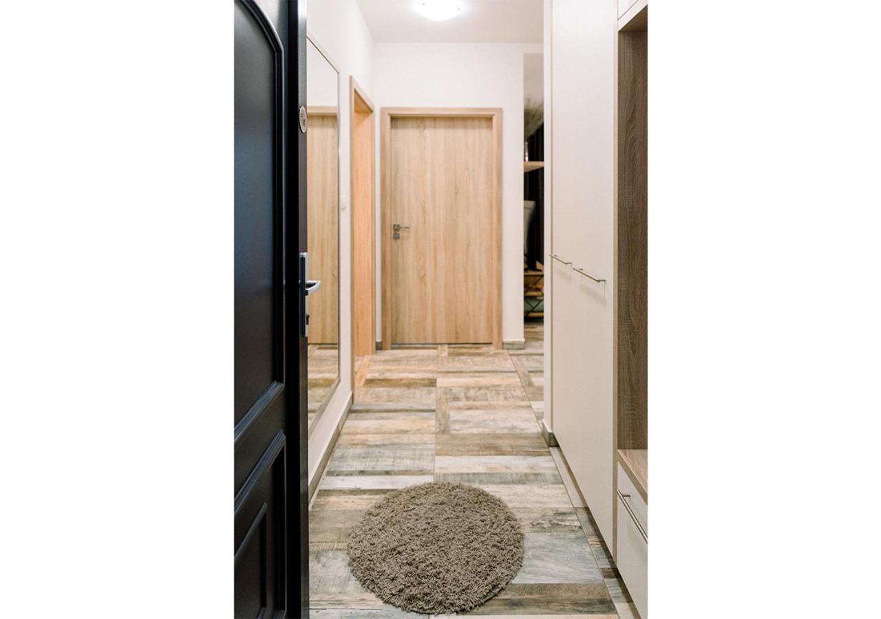Royal 27 Apartman Keszthely Ngoại thất bức ảnh