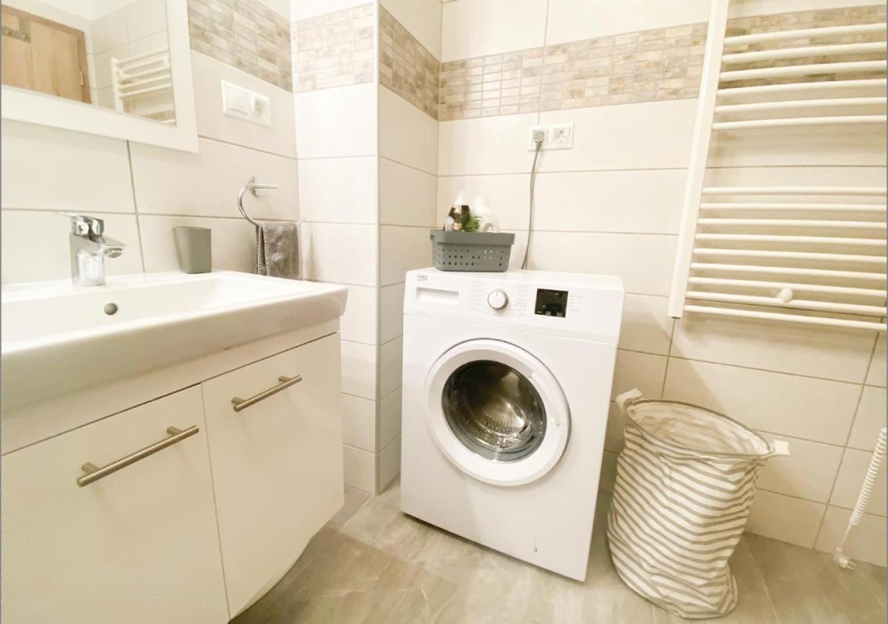 Royal 27 Apartman Keszthely Ngoại thất bức ảnh